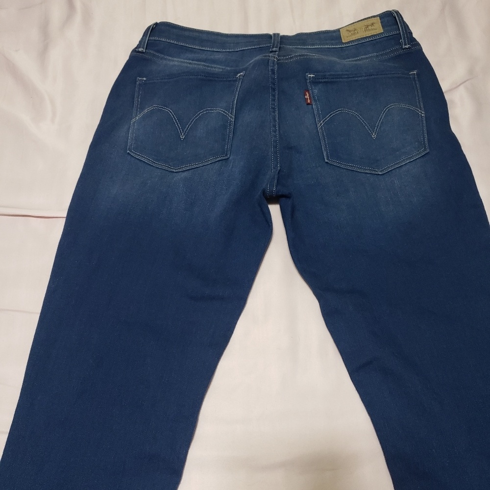 Jean's - Picture 3 of 3
